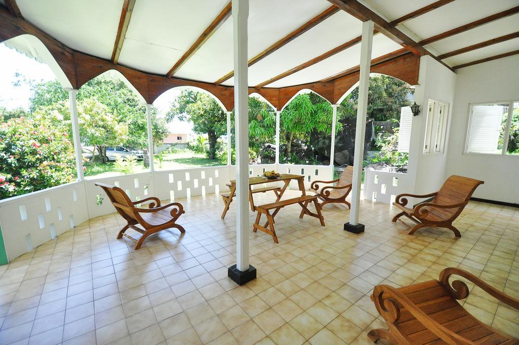 Petit Baie Chalet *